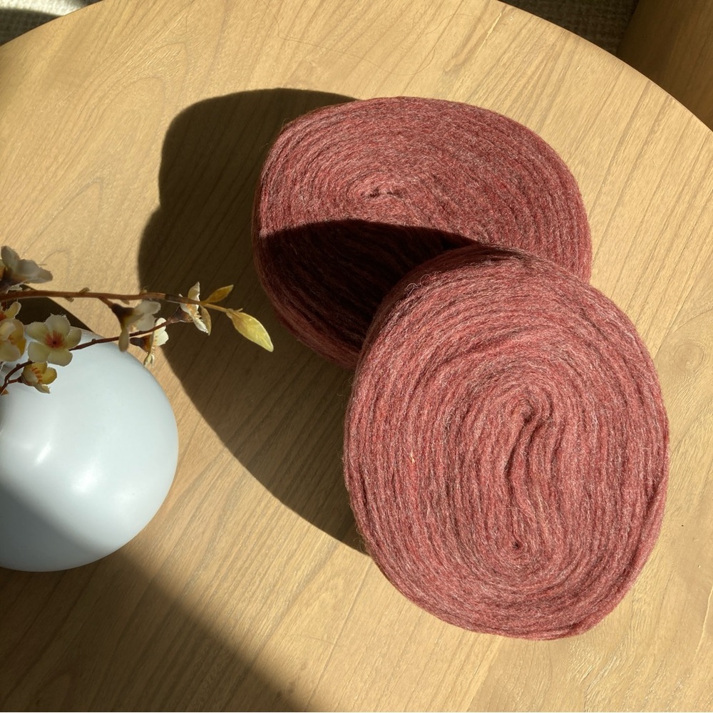 Honer Och Eir Unspun Nutiden Yarn 200g | Colorway Vanessa